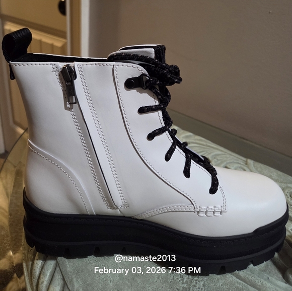 Ugg Sidnee Waterproof Boots Leather Designer Winter Platform Grunge #12 - Picture 12 of 15